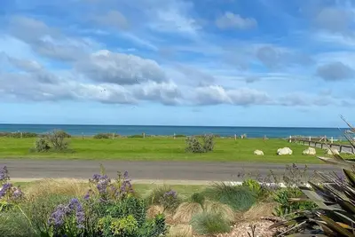 Image de Bayreeze on Beach 82 Esplanade Middleton