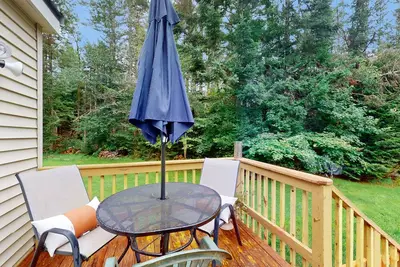 Image de Rustic, peaceful dog friendly home with nature all around