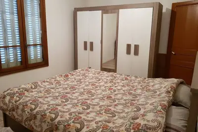 Image de Grand appart avec Terrasse, \nCommerce et commodité a proximité.