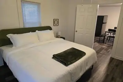 Image de 2br Close to Wade Hampton and Dt