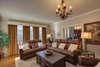 Image de Walnut Manor - Business Casual - Families Welcome