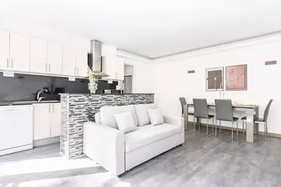Image de Appartement avec balcon - Buttes Chaumont
