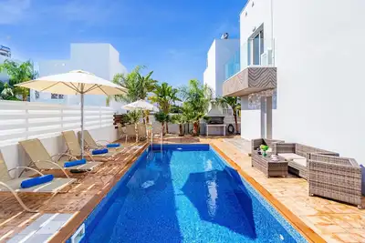 Image de Villa Nissini by Ezoria Villas