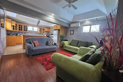Image de The Loft at. . . . Alta Gracia is a stylish abode with all modern conveniences.