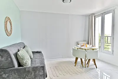 Image de Appartement Spacieux dans la banlieue parisienne