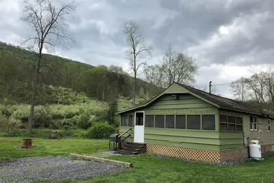 Image de The Meadow Cabin at Horn Cabins in Manns Choice Pa