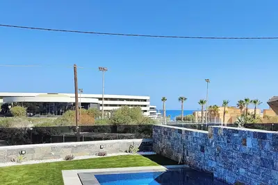 Lithos Luxury Resort - Helios