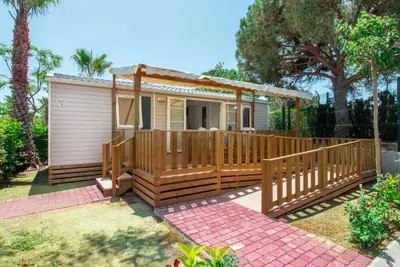 Image de Camping 3 étoiles - Piscine  - cca0fic