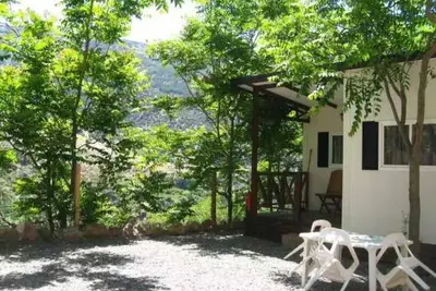 Camping 2 étoiles - Piscine  - eec0ag