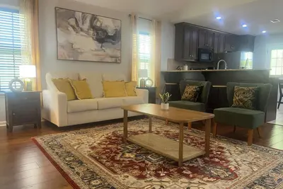 Image de Escape to Valdosta: Explore Wild Adventures & Relax