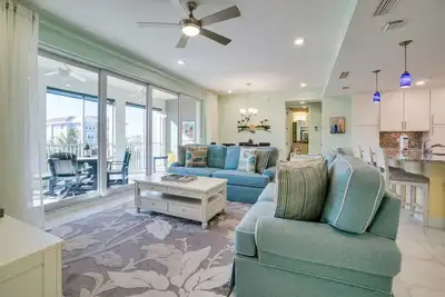 Image de Paradise Awaits by Coastal Chic Vacations