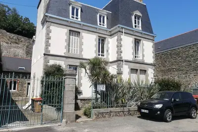 Très beau T2 situé sur le port de Dahouet