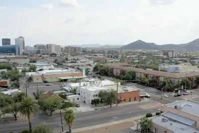 Image de Charming 1927 Downtown Tucson Fourplex