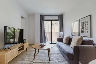 Image de Perfect Antiga Esq de l'Eixample Xbr w/ Elevator & Washer, by Blueground
