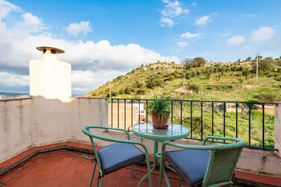 Image de Maison de campagne \"Casa Lino\" avec vue sur les montagnes, terrasse privée et Wi-Fi