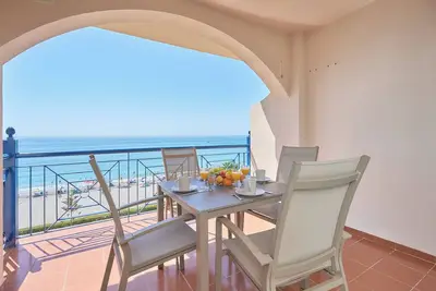 Image de Appartement 'Strand Appartement Torrox Costa Td02' avec vue sur la mer, Wi-Fi et climatisation