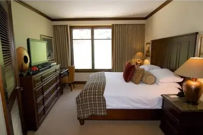 Image de Aspen Ritz Carlton - Charming 3-bedroom resort with WiFi, fitness room