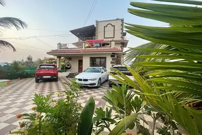 Image de A private 3 Bh luxurious villa near famous Nagaon beach
