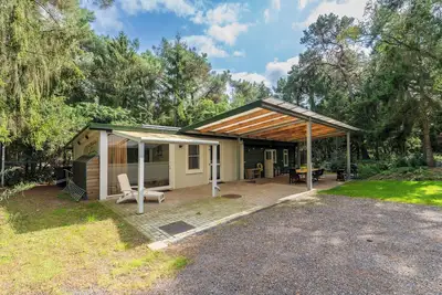 Image de Maison de vacances et wellness dans les bois