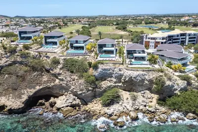 Image de New Oceanfront Luxury Villa - Bocazul 5 by Bocobay