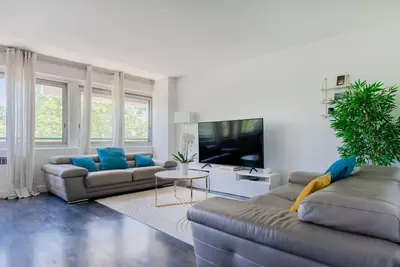 Image de Modern Garden View 2br in 16th Porte Dauphine