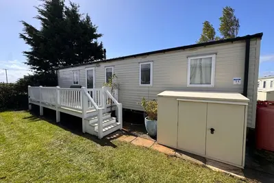 Image de Sandy Toes & Cozy Night, Sleep 8, 2 mins to the beach, dog friendly