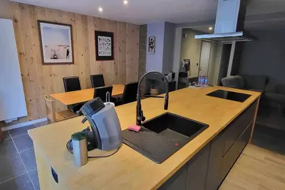 Image de Appartement in de Belle Epoque van Oostende Dichtbij zee Huisdiervriendelijk!