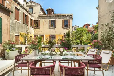 Image de San Barnaba Palace - Apartment with Terrace R&R