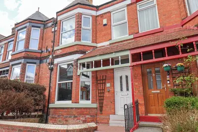 Image de 32 Ashville Avenue, pet friendly, with a garden in Scarborough