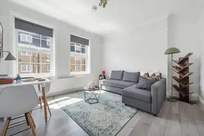Image de King's Cross Boutique Apartment! Zone 1! ! !