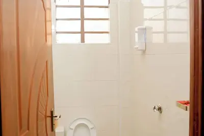 Image de Elegance at Aries Executive Suites- Unit F104