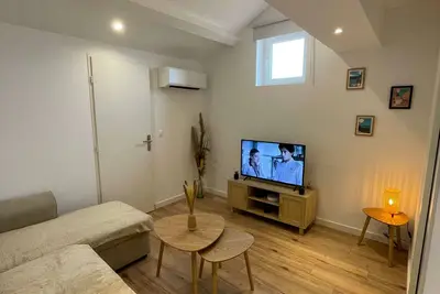 Image de Joli T2 avec Wifi proche de la mer