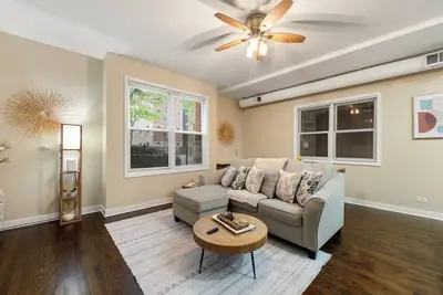 Image de Modern 2br 10 Min to Downtown & United Center