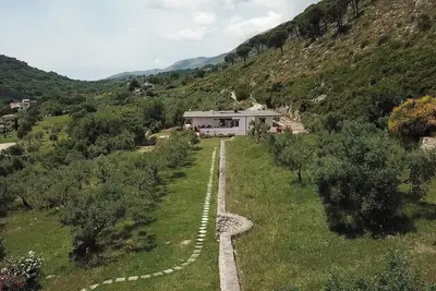 Image de Giada Casa Vacanze - Appartamento con 2 Camere da Letto, Balcone e Vista Mare