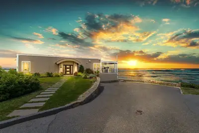 One of a kind ocean front property - private section of Wingaersheek Beach.