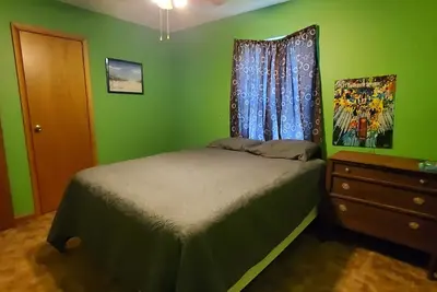 Image de Peaceful Waterfront property with private boat ramp