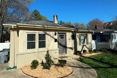 Image de Cozy 3br Retreat in Prime Charlotte Location, Family-Friendly