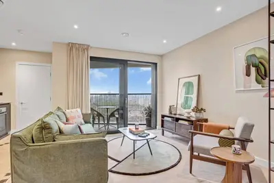 Image de Stunning two bedroom apartment with a balcony