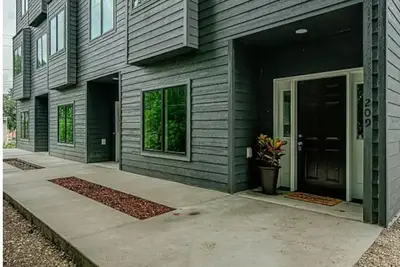 Image de 3-bedroom townhome in enjoyable Bismarck that’s brand new!