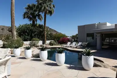 Image de Pool~Jacuzzi~Ev Charger~Luxury~Desert Park