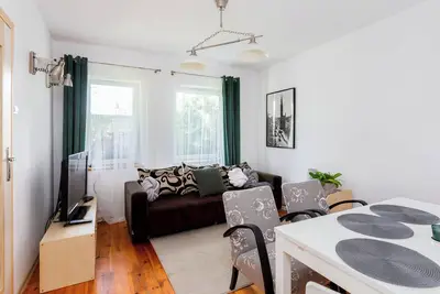 Orunia Apartment with Garden