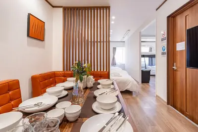 Image de Great location for sightseeing 8 minutes walk from Namba Station Accommodates up to 9 people Im2 - Ikemune Building 2f / Osaka Ōsaka