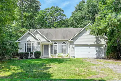 Image de Dog-Friendly Family Retreat Near Chincoteague Bay!