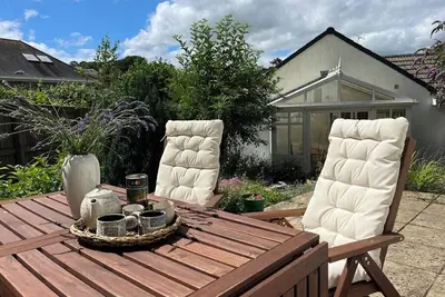 Image de Bungalow on Dartmoor's Edge, Parking & Garden