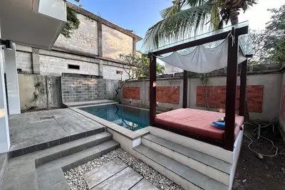 Image de 3 bedroom villa right to beach in Seminyak Bali