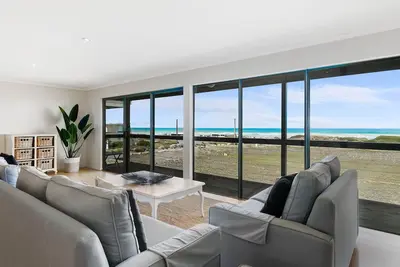 Image de Mirage at Waters Edge