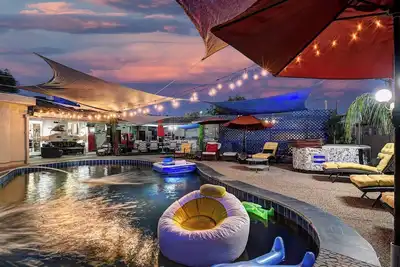 Image de Just Listed! Htd Pool-Spa 7 Kings or 14 total beds