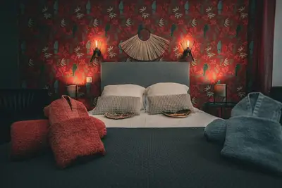 Image de Maison de campagne 4* avec terrain de pétanque, idéal pour les familles et amis