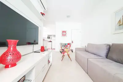 Image de Ap in Ébano, Marfim e Jequitibá - Tf304 By Temporada Férias