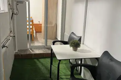 Image de Acogedora plata baja cerca del metro. Ideal para familias, y trabajadores.
